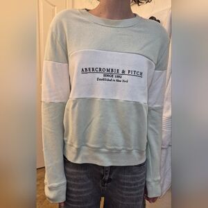 Girls Abercrombie And Fitch Sweater